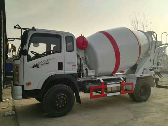 重汽王牌(5方6方)攪拌車(chē)